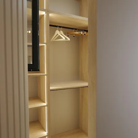 Suite365 Lejlighed Korce